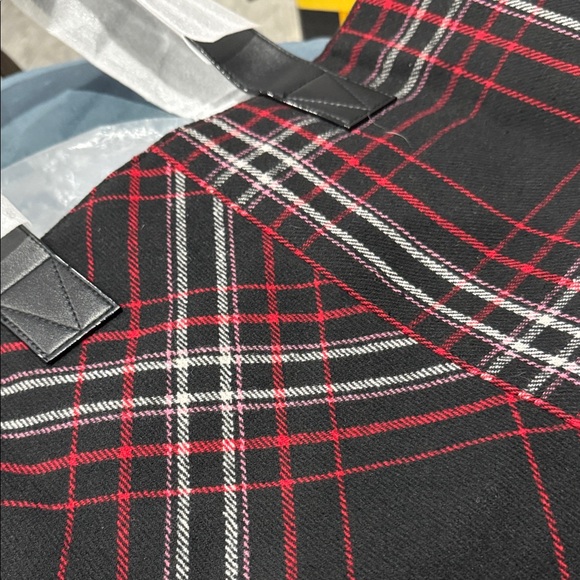 Victoria Secret Black and Red Plaid tote - Picture 8 of 11